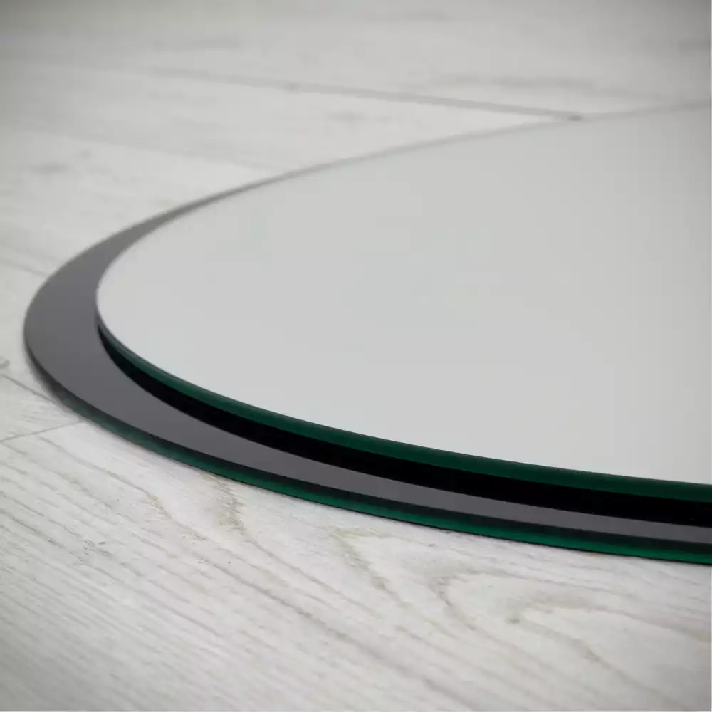 Kör tükör fal fekete keretben