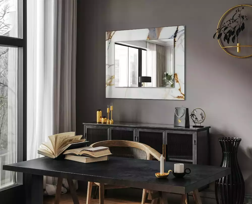 Négyszögletes dísztükör Eredzett márvány