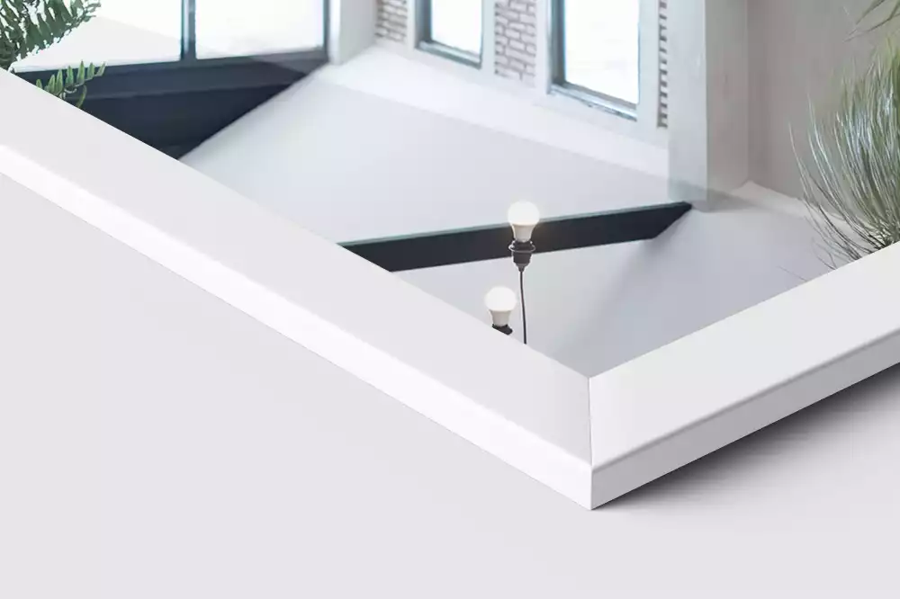 Álló tükör fehér kerettel